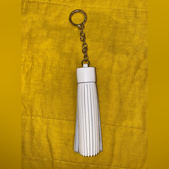 MICHAEL KORS White Leather Tassel - Picture 3 of 5